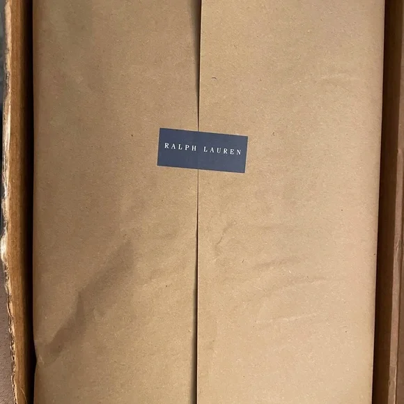 Ralph Lauren Taylor Swift engagement dress - Picture 6 of 8